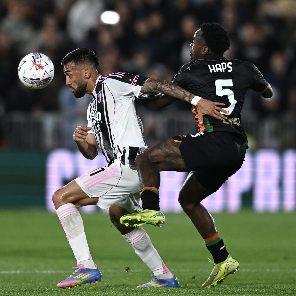 “2025中泰友谊杯青少年乒乓球邀请赛”在华彬东盟健康产业园举办