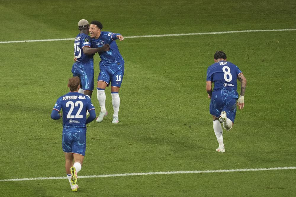 鲁内继续积极康复中